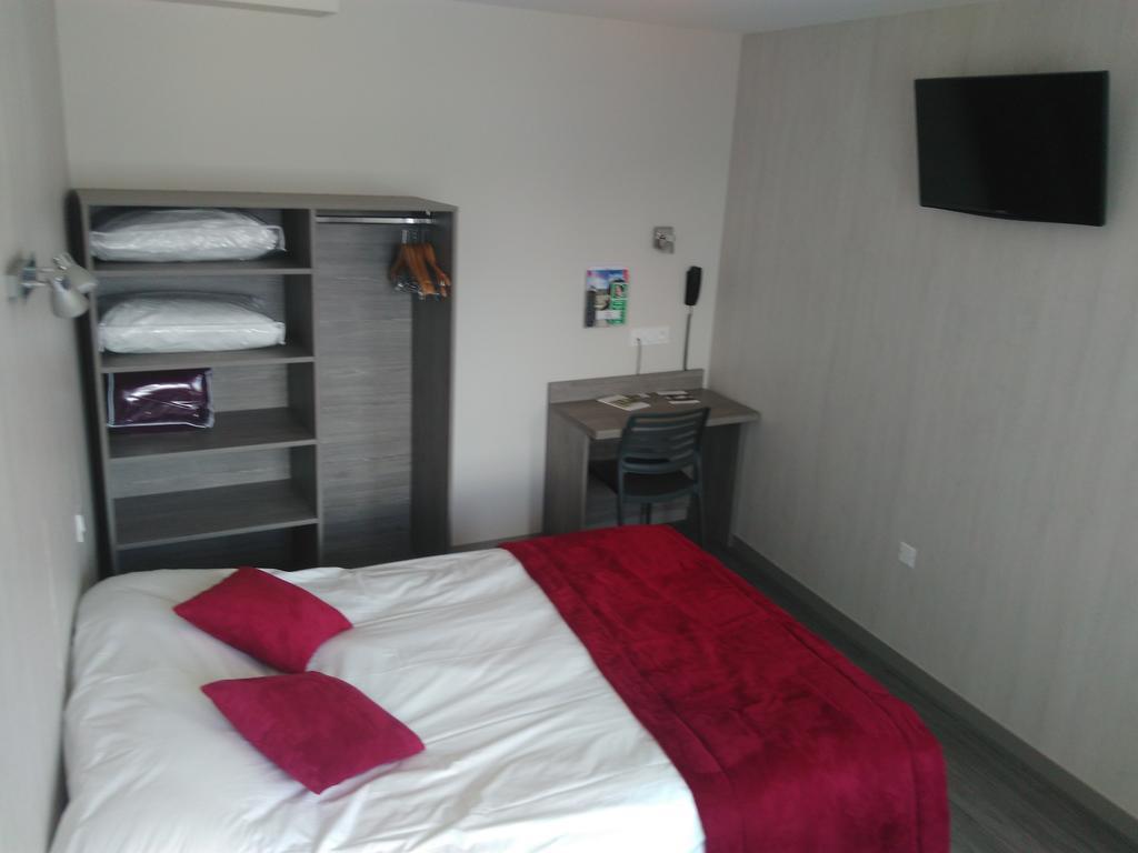 Hotel-Restaurant Les Colonnades Saint-Fulgent 외부 사진
